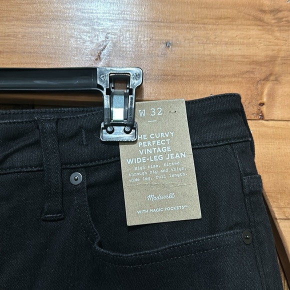Madewell The Curvy Perfect Wide Leg Jean in Black Rinse Wash - Picture 7 of 14